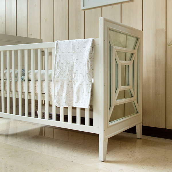 Mirror Crib 2