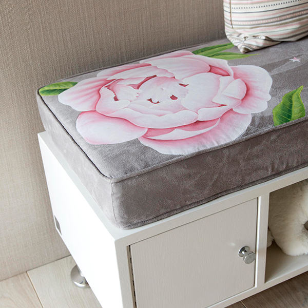 enchanted floral settee 2